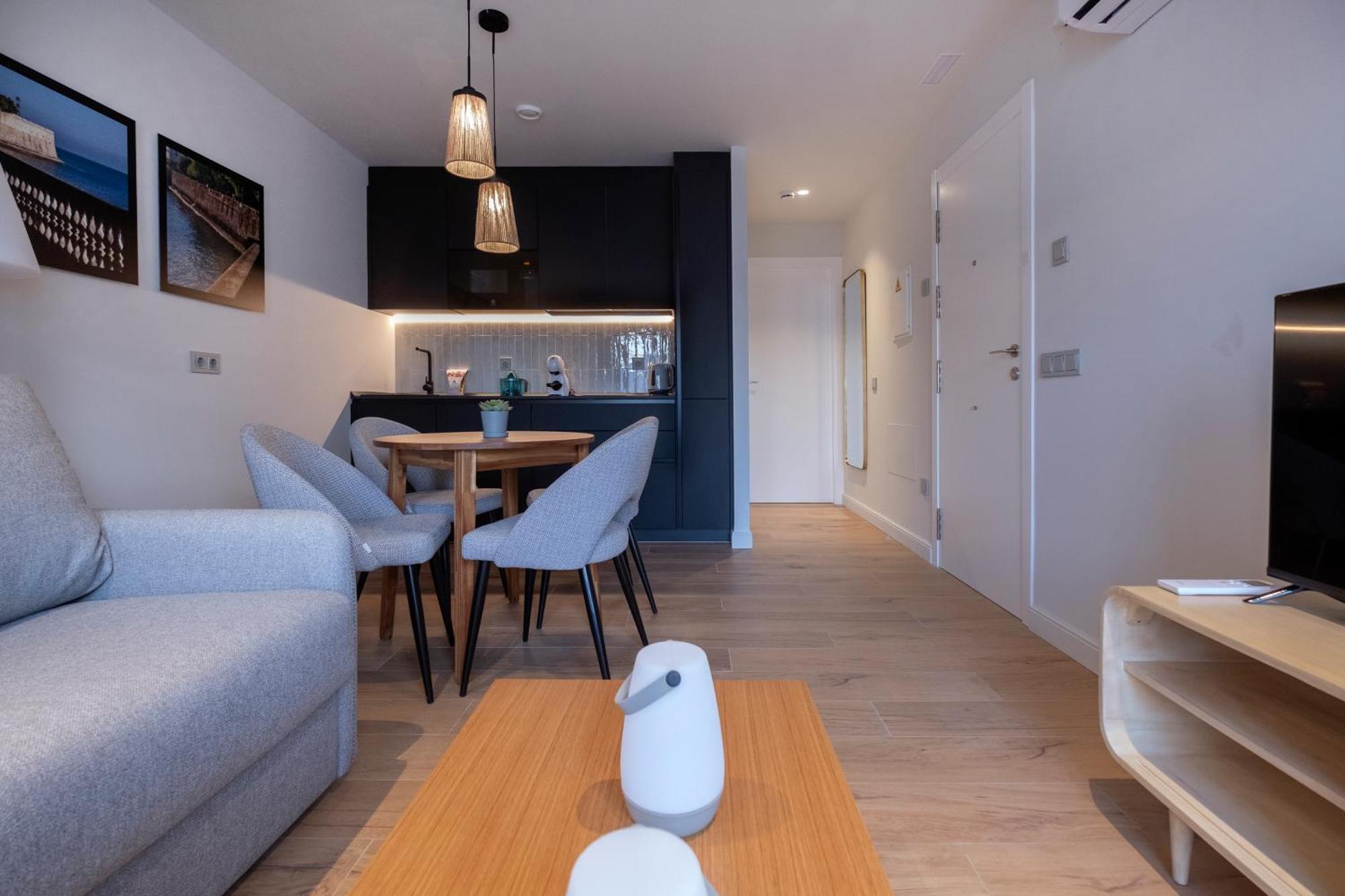 Villar Suites By Cadiz4Rentals Exterior foto